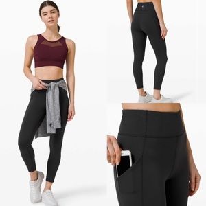 Lululemon Invigorate High-Rise Tight 25"
Black! EUC